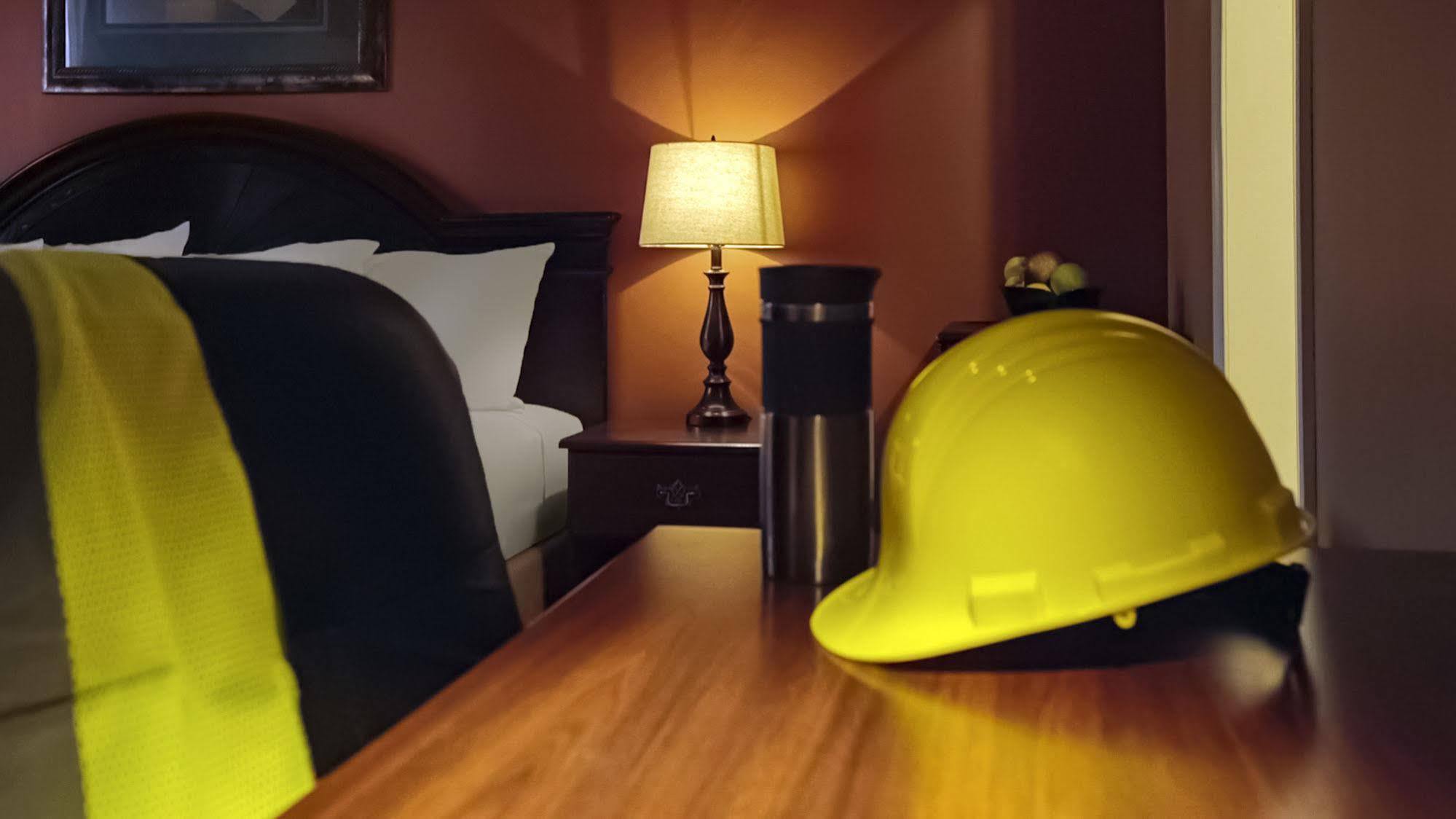 Hearthstone Inn - Port Hastings Eksteriør bilde